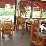 Restaurant Les Gorges De فندق 2*