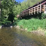 فندق Restaurant Les Gorges De 2*
