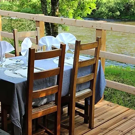 מלון Restaurant Les Gorges De 2*