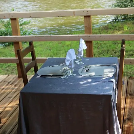 מלון Restaurant Les Gorges De Chouvigny