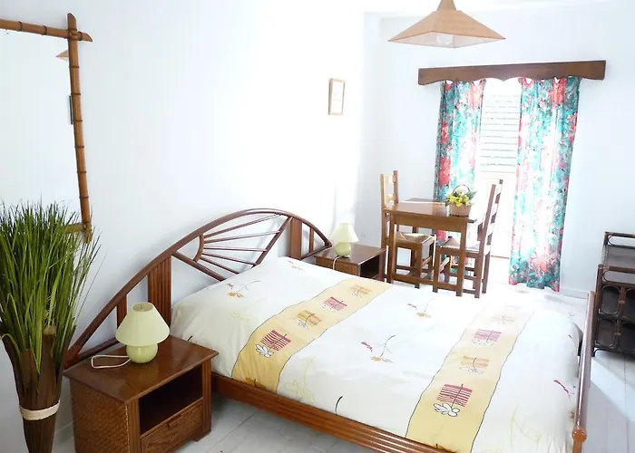 Restaurant Les Gorges De Hotel Chouvigny