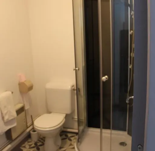 Restaurant Les Gorges De Hotel Chouvigny